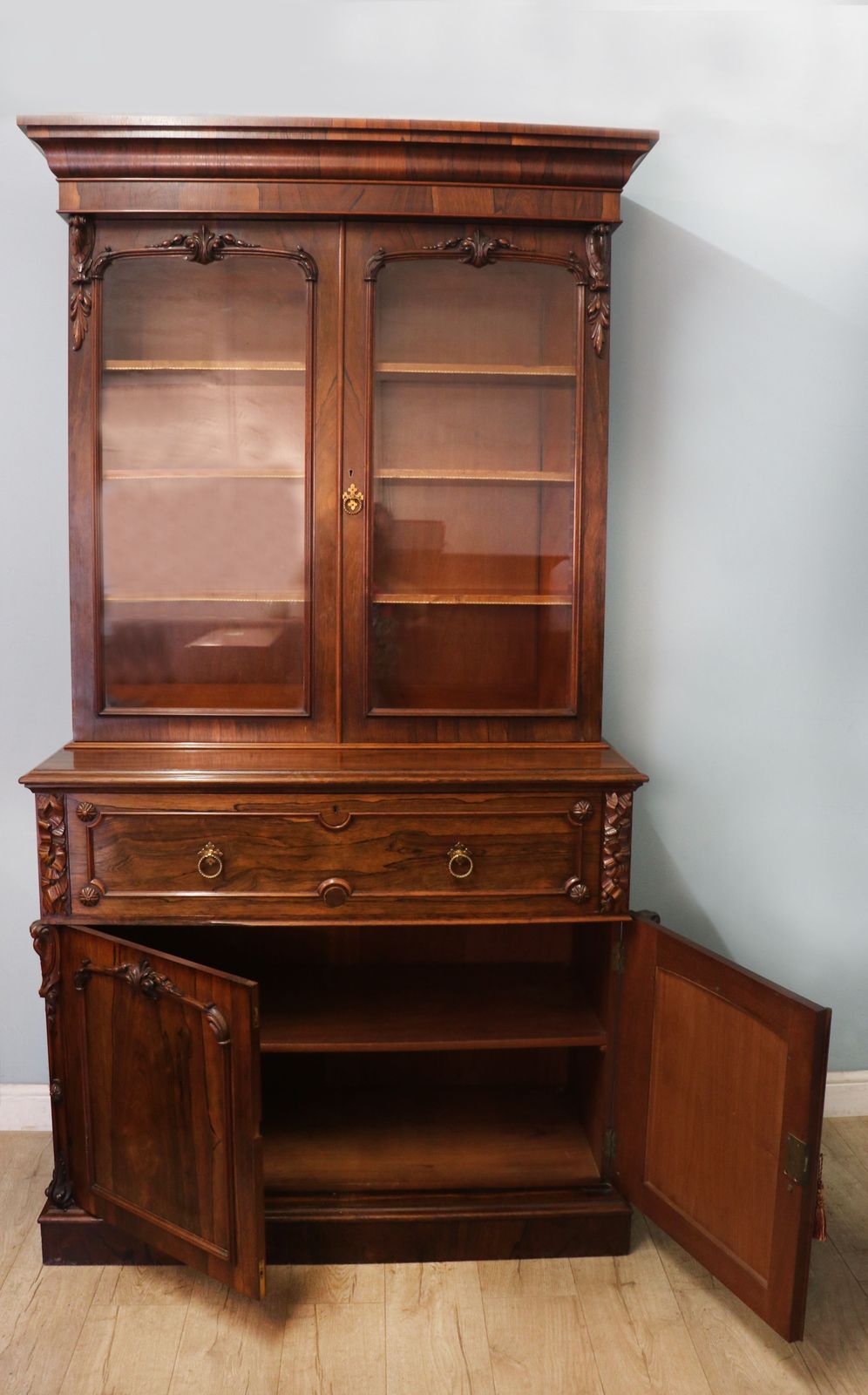 Lovely Early Victorian Secretaire Bookcase Cabinet. photo for sale