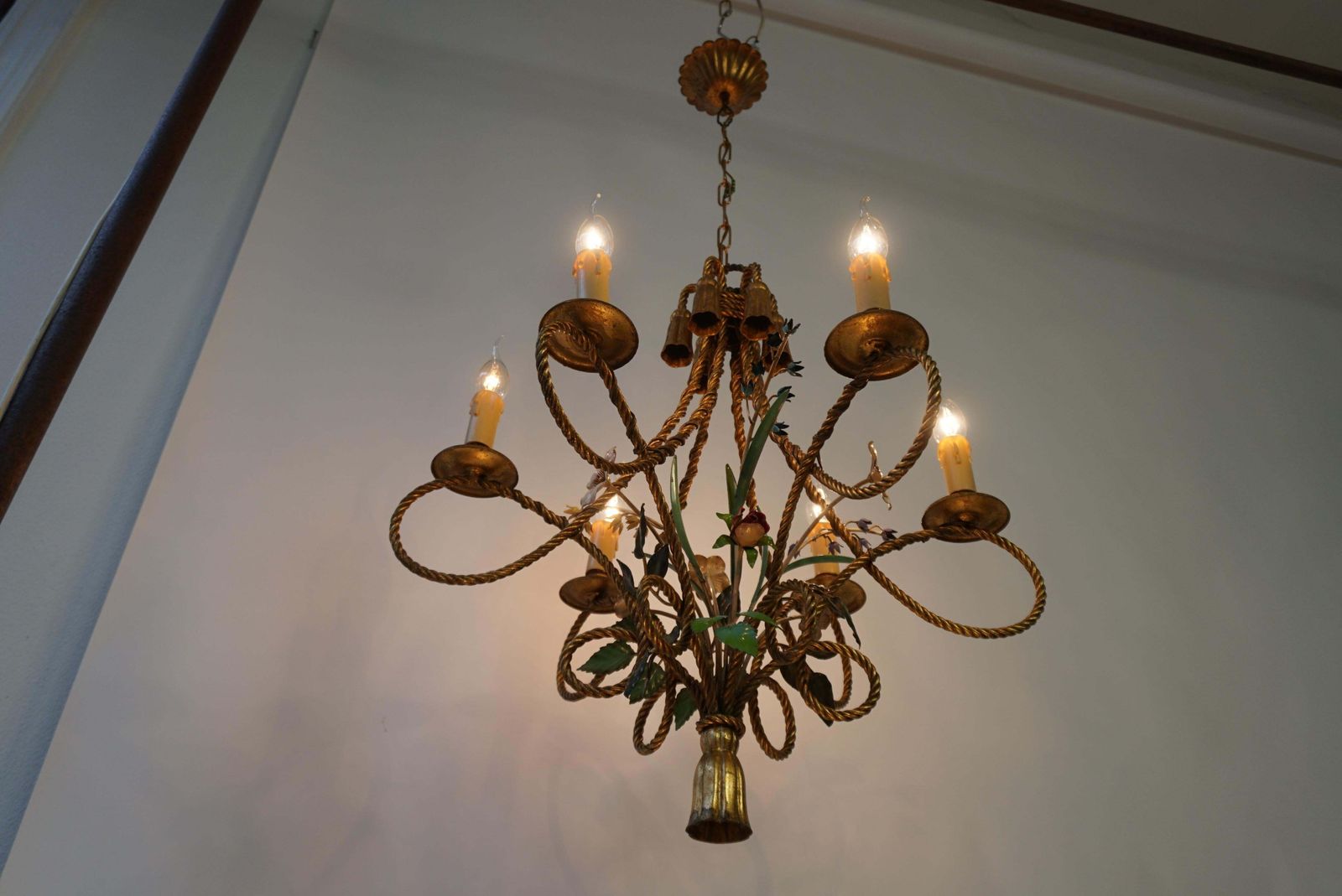 photo vinterior 2 Italian Tole Flower Hollywood Regency Chandelier Florentine, 1950s