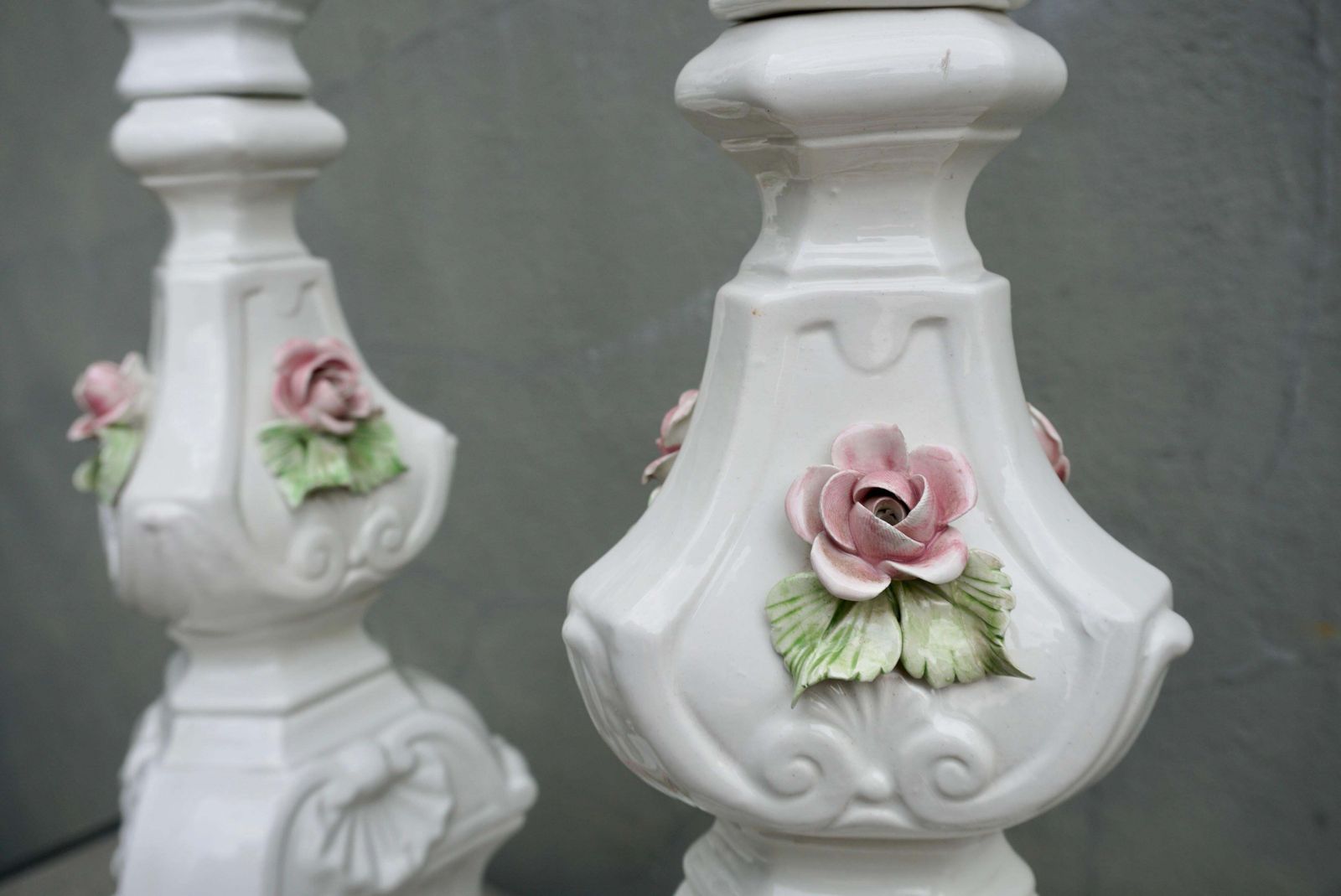 photo buy Pair Of Midcentury Italian Rococo Style White Porcelain Lamps
