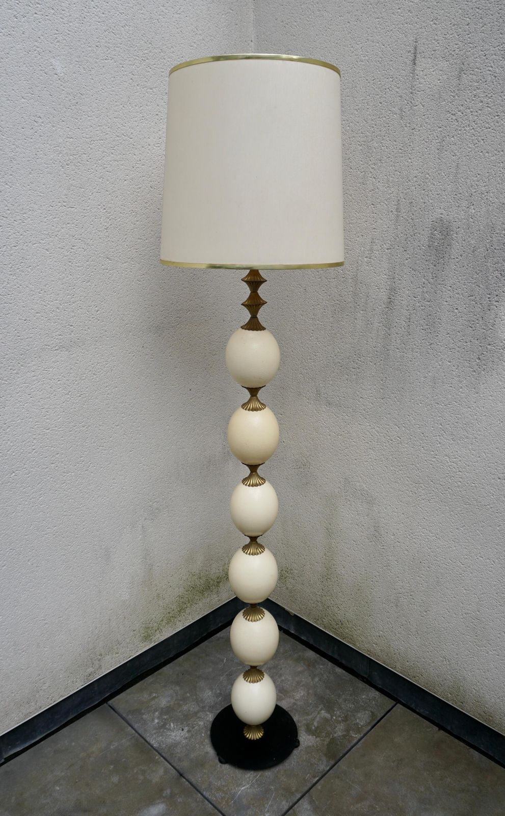Rare 1970'  Ostrich Eggshell Floor Lamp In The Style Of Maison Charles photo vintage