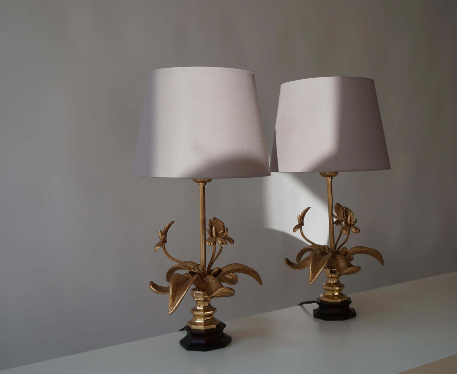 Pair Of Gilt Orchid Table Lamps, France, 1970s photo 2123.0