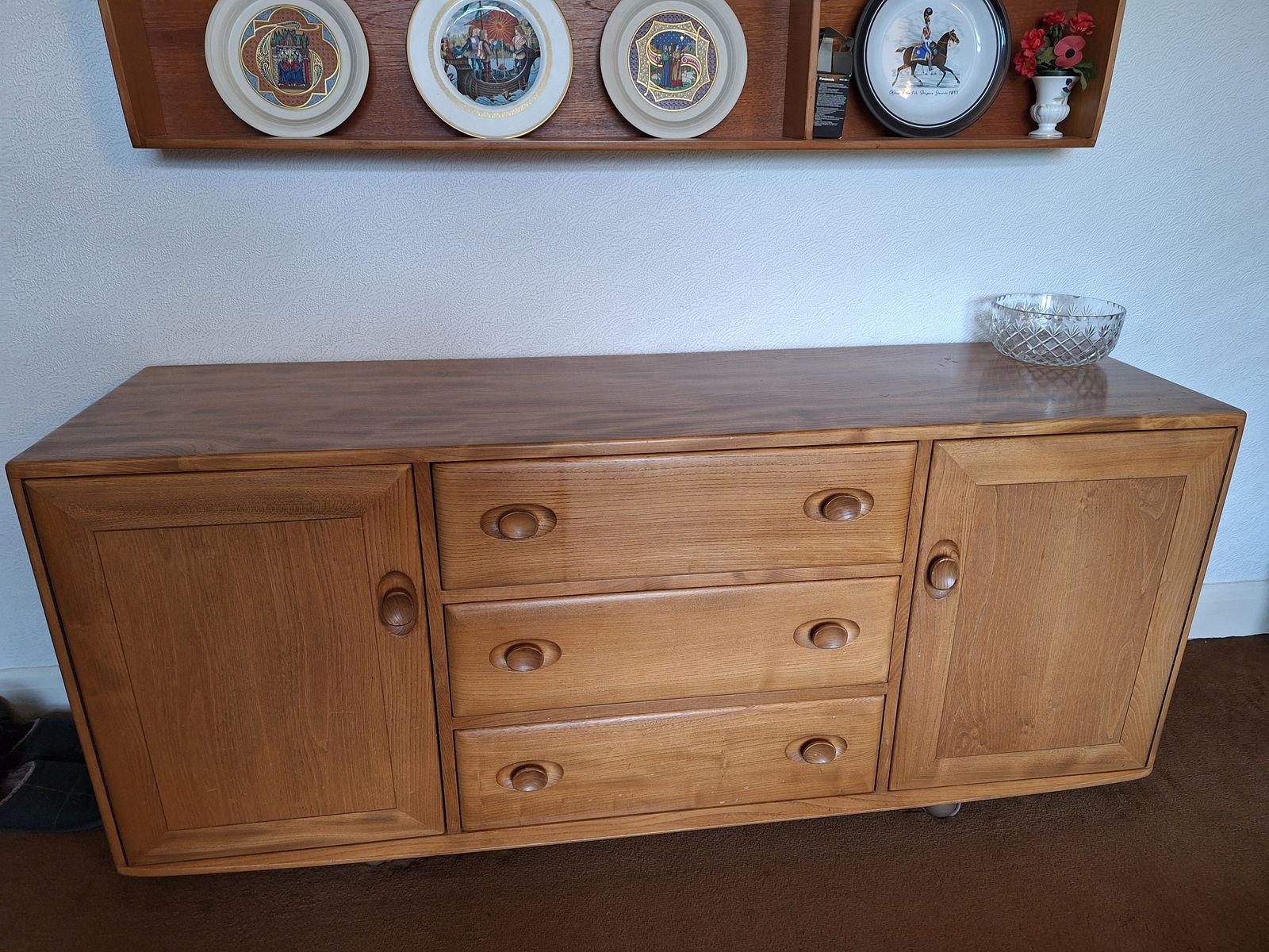 Ercol Furniture Windsor Sideboard Model 455