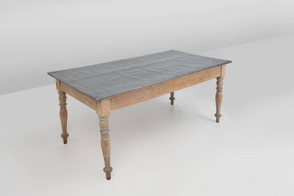 photo vinterior Rustic French Pine Wood Dinner Table With Zinc Top, 1850s