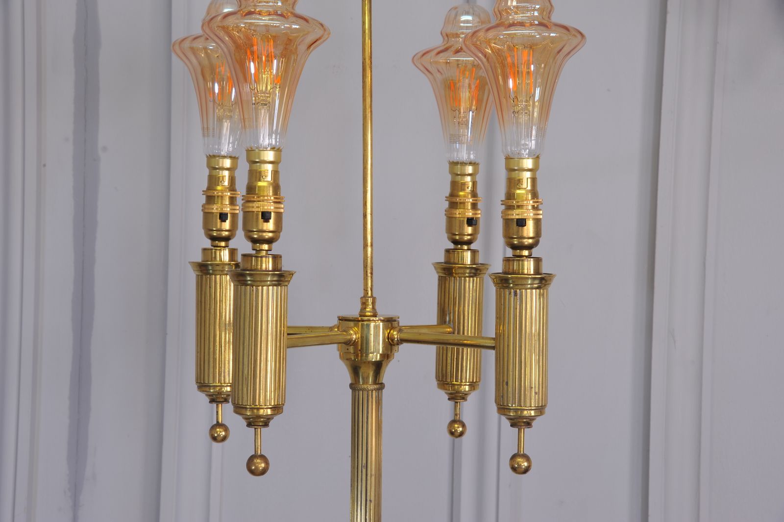 A Fine Quality Vintage French Bouillotte Standard Lamp photo vintage