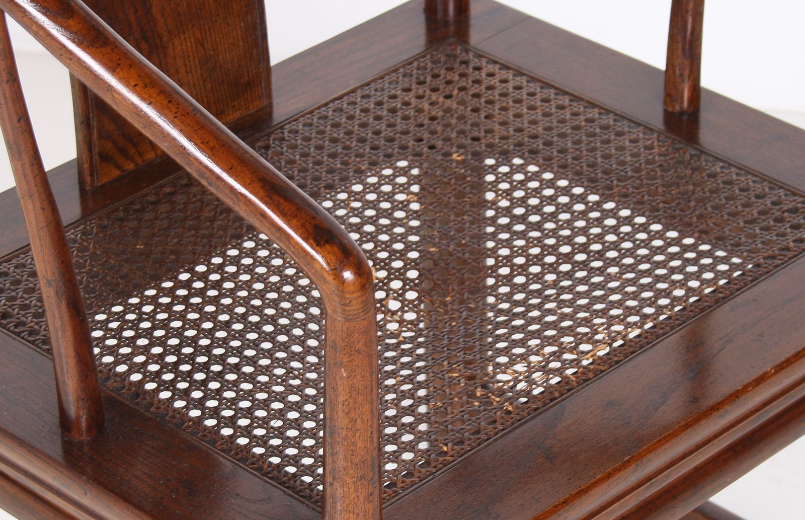 photo vinterior An Antique Chinese Horseshoe Hongmu Late Qing Chair