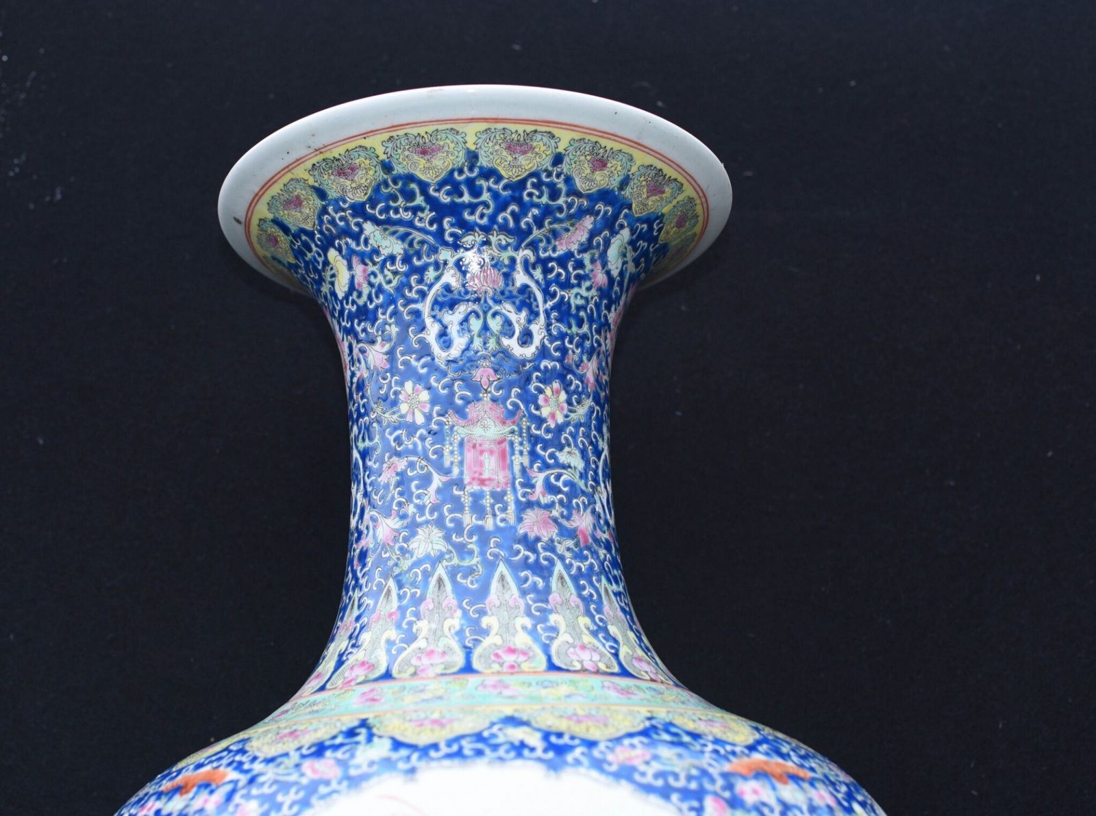 Ming Porcelain Vase Chinese Shanping Temple Urn photo 445.0