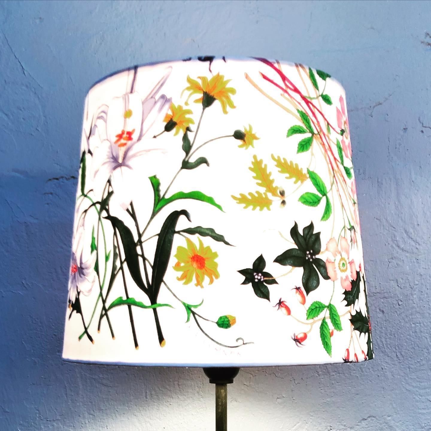 Stylish Mid Century Modern Table Lamp In Brass With A Vintage Gucci Shade photo vintage