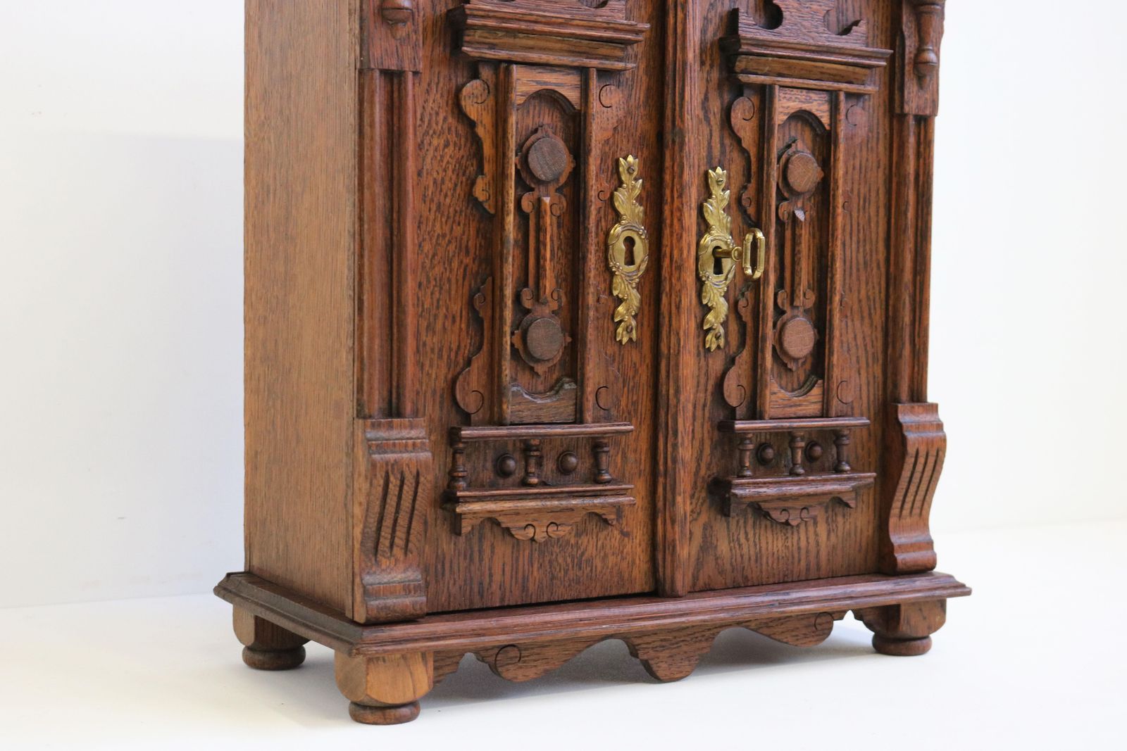 Antique 19th Century Neoclassical Wall Cabinet / Small Cabinet Carved Oak photo buy