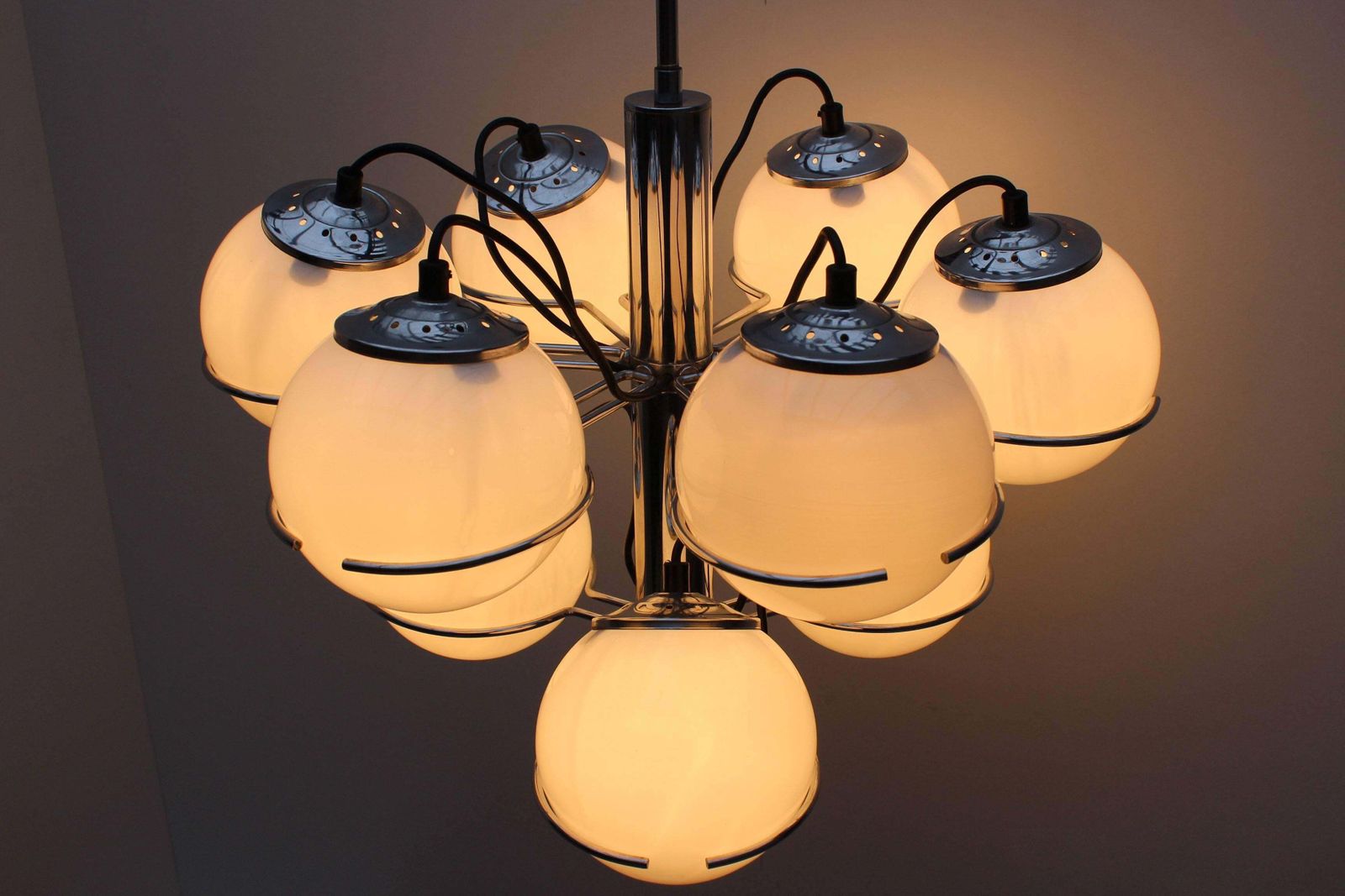 Midcentury Italian Chrome And Opaline Glass Chandelier By Targetti Sankey, 1970 photo 2554.0