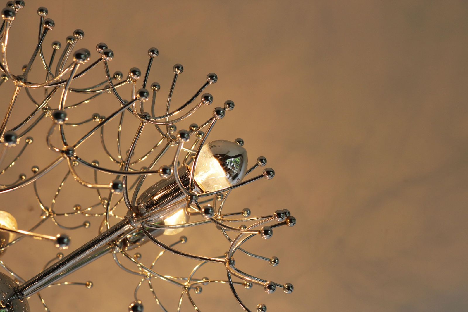 photo furniture Mid Century Design Chandelier By Gaetano Sciolari Model: Dandelion 1960 Sputnik