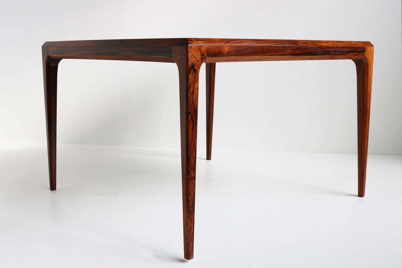 Magnificent Rosewood Coffee Table By Johannes Andersen For Cfc Silkeborg, 1950s photo Furniture
