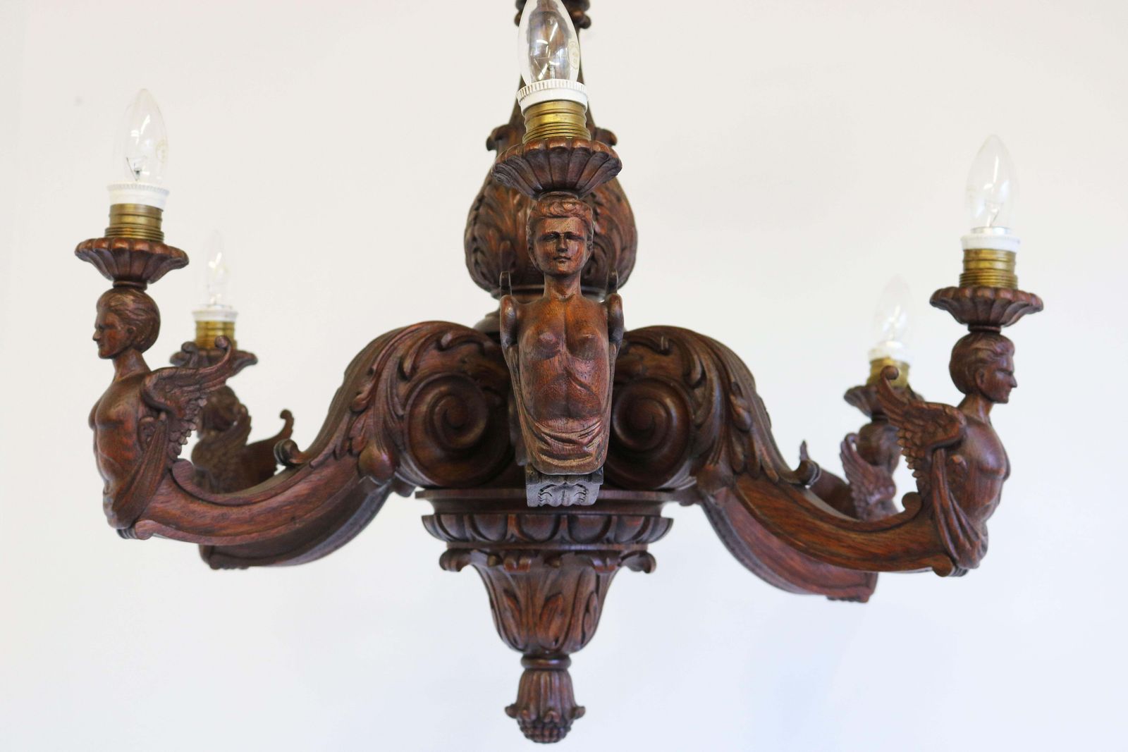 Verlichting Antieke Empire 19e Eeuwse Houten Gesculpteerde Kroonluchter, Frankrijk, Massief Eiken, 6 Lichten photo