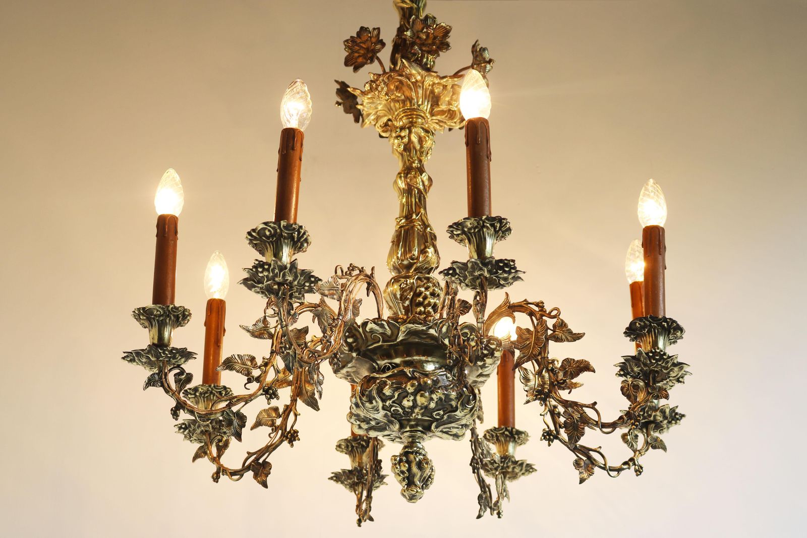 French Art Nouveau Hammered Brass Chandelier 1890 Antique 8 Lights Gold Floral photo furniture