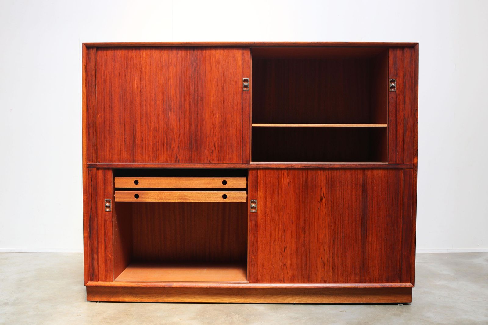 photo buy Zeldzaam Deens Design Dressoir Met Tambourdeuren Door Arne Vodder Voor Sibast, 1958