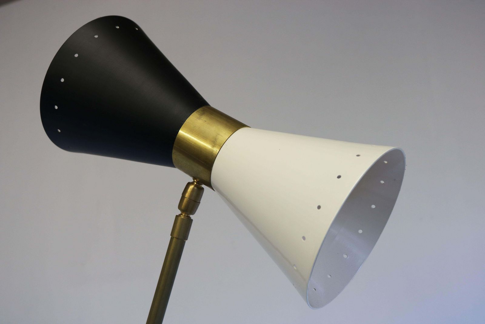 Minimalistische Italiaanse Vloerlamp In Stilnovo Stijl, Jaren 1950, Messing, Mid Century Design photo buy