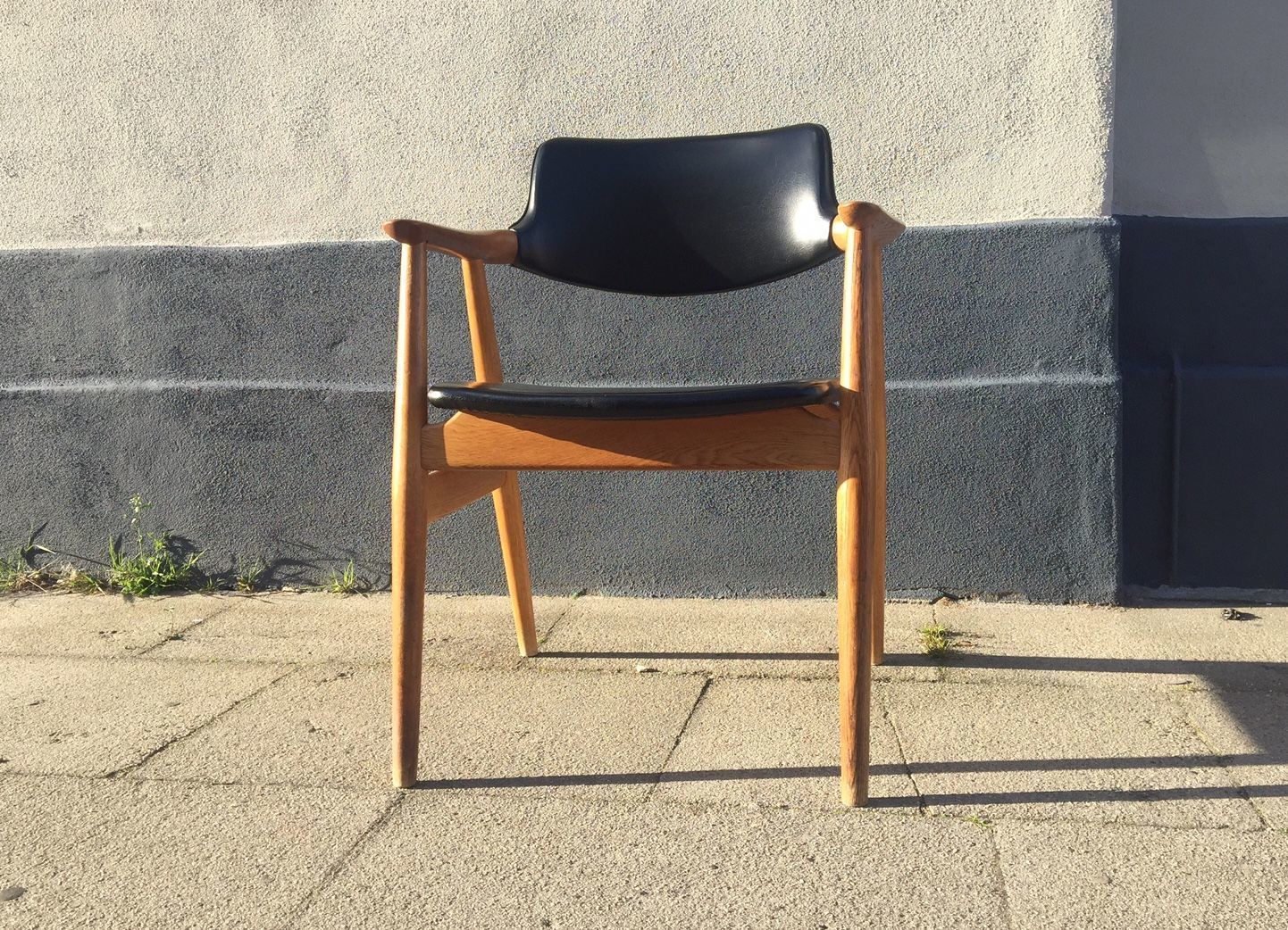 Oak Armchair By Erik Kirkegaard For Høng Stolefabrik, 1960s