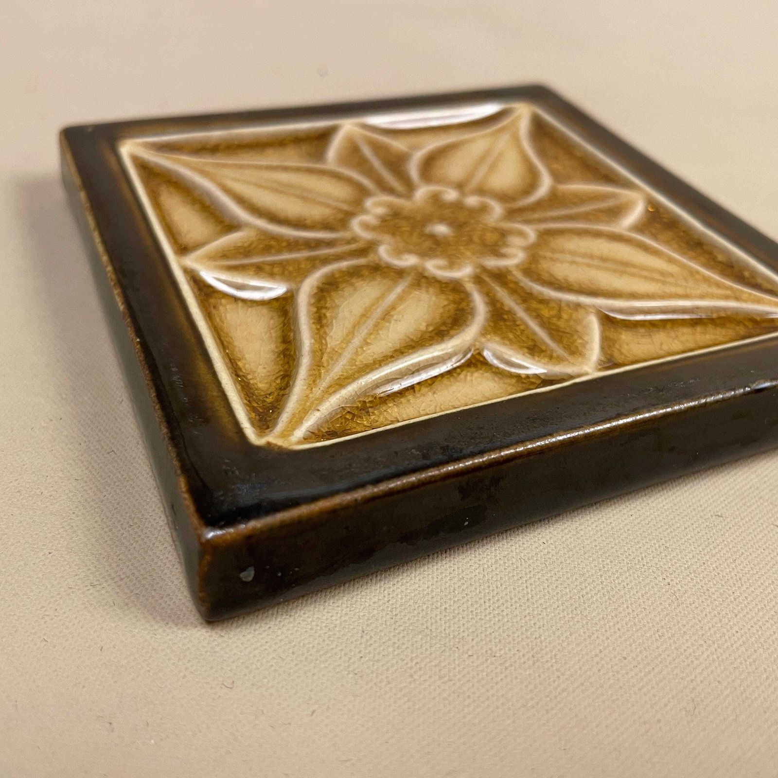 Vintage Retro Handmade Tile Ceramic Square Old Pattern 10x10cm Placemat Coaster Brown Floral Patterned Flower photo 55.0