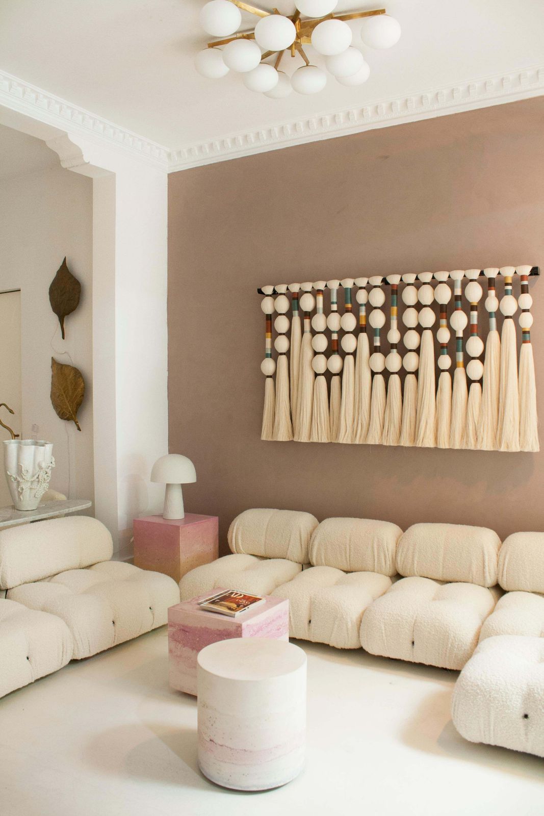 Mario Bellini For B&B Italia "Camaleonda" White Bouclé Fabric Modular Sofa photo vintage