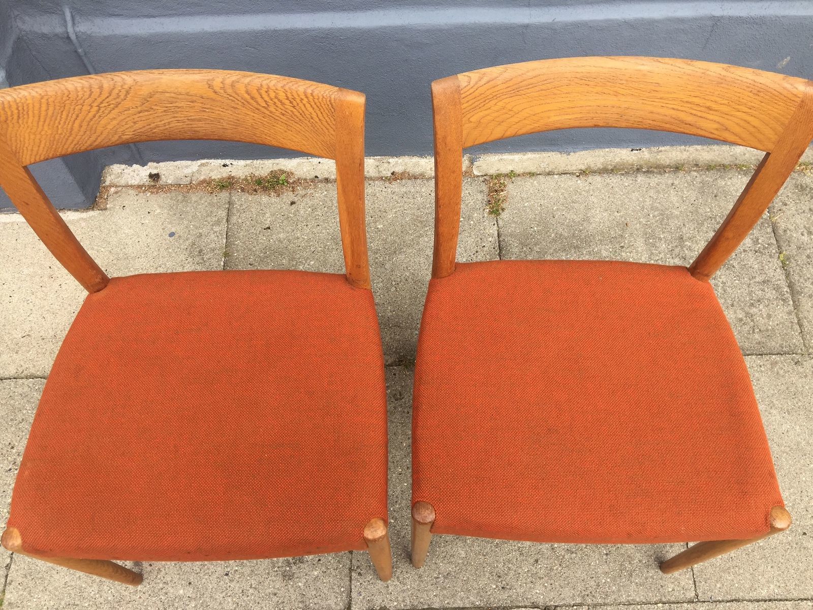 Danish Oak Side Chairs By Søren Willadsen, 1960s, Set Of 2 photo Furniture