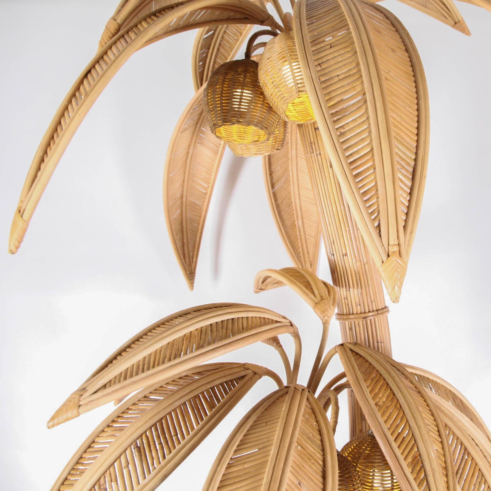 Rattan Xxl Coconut Tree / Palm Tree Floor Lamp photo buy