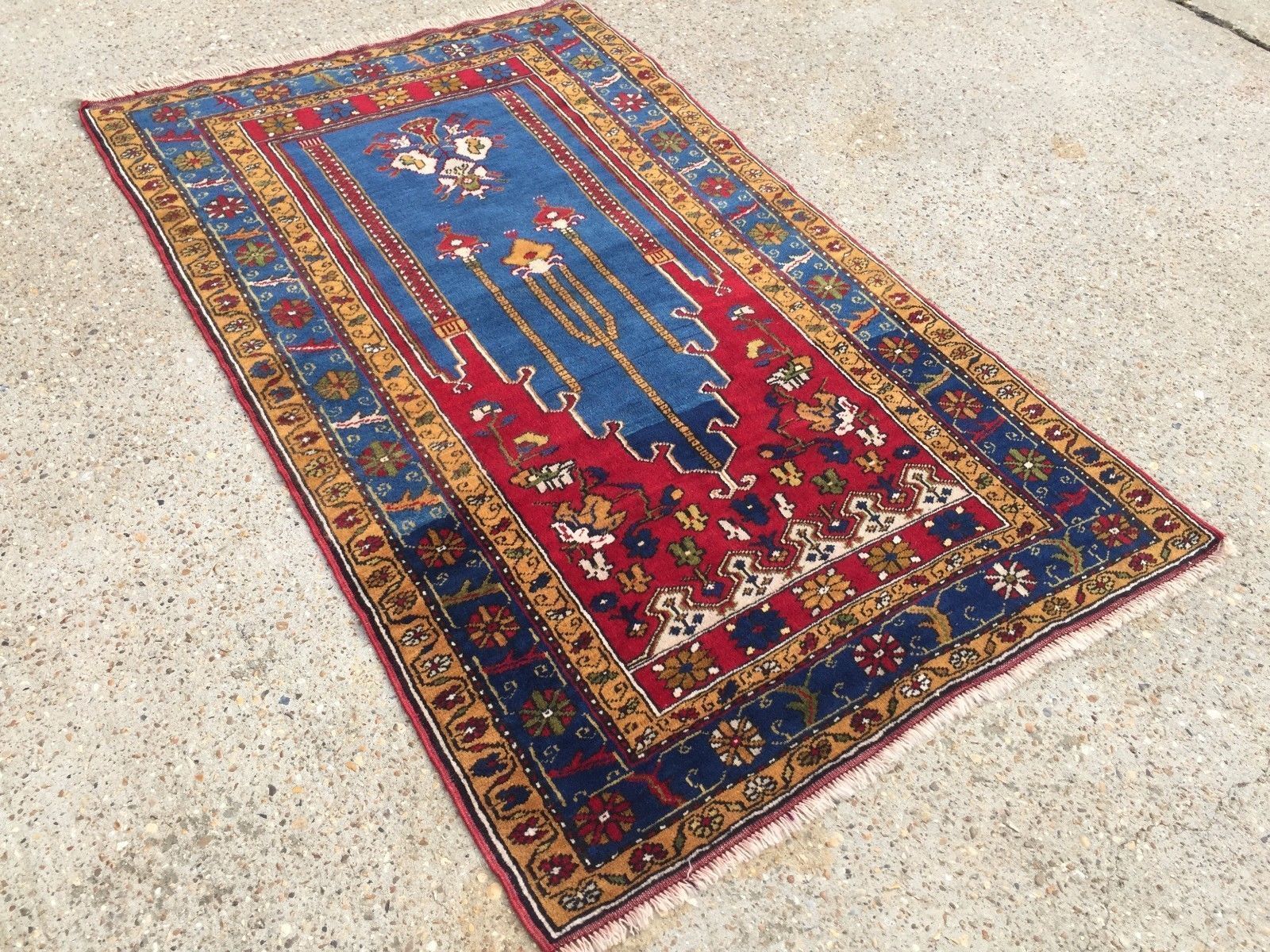 Turkish Vintage Prayer Rug 170x100cm Vegetable Dye photo Textiles