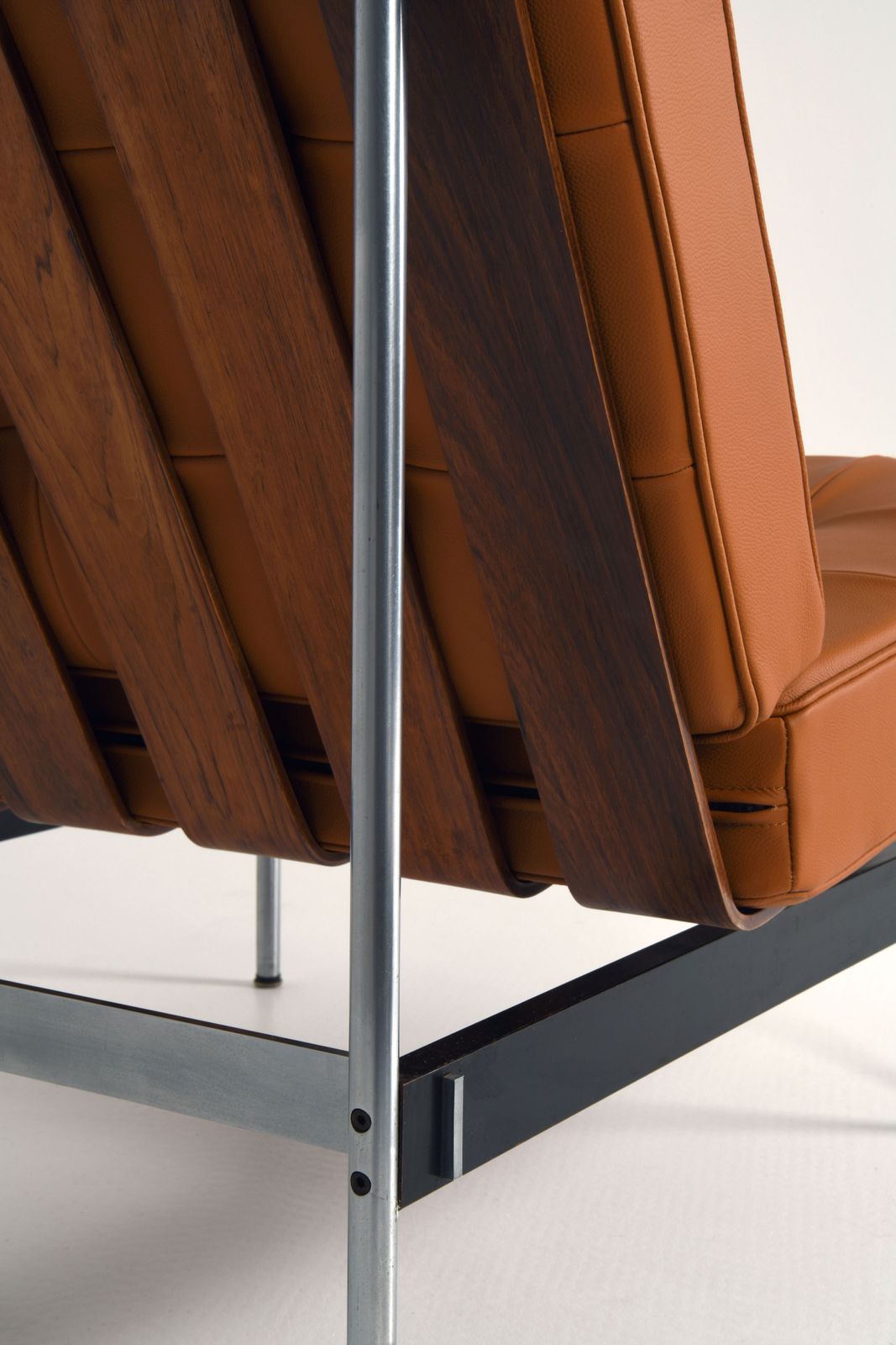 'F416' Easy Chair   Kho Liang Ie photo furniture