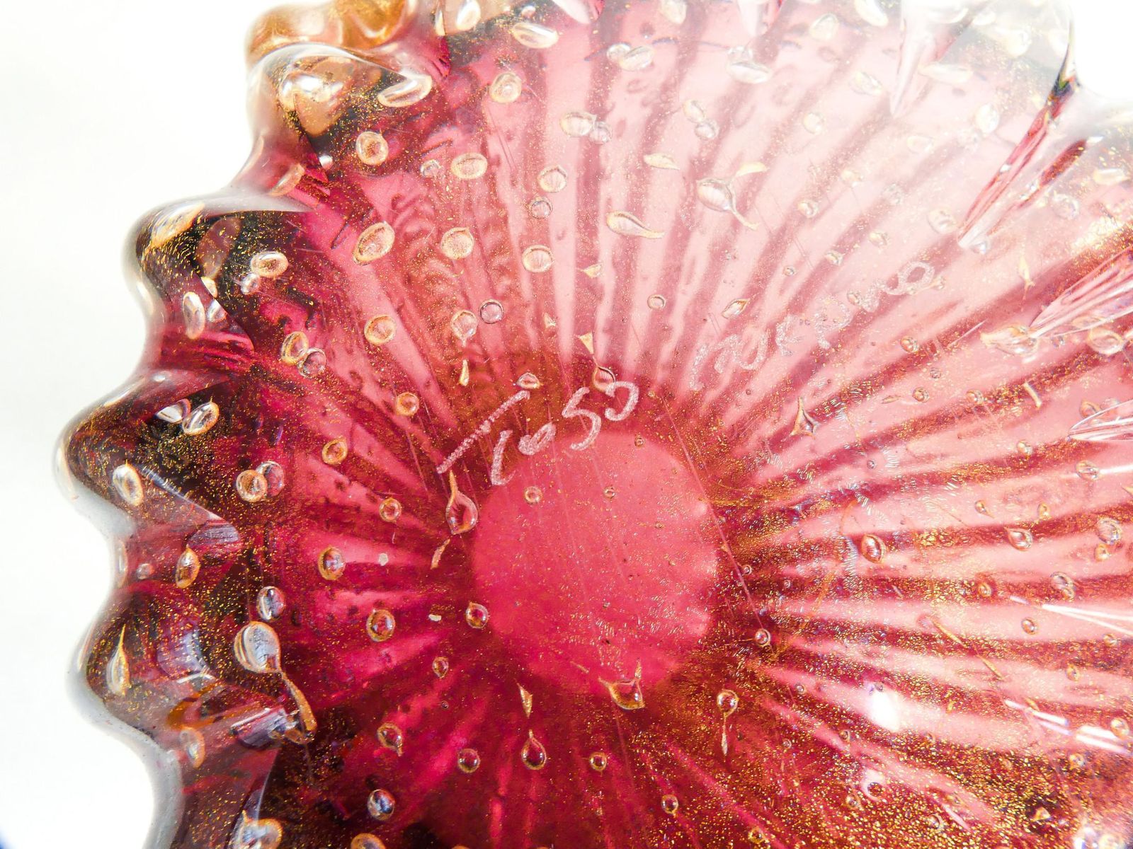 1023.0 Toso Murano Design Vase, Pink Bulb Blown Glass, Corded photo