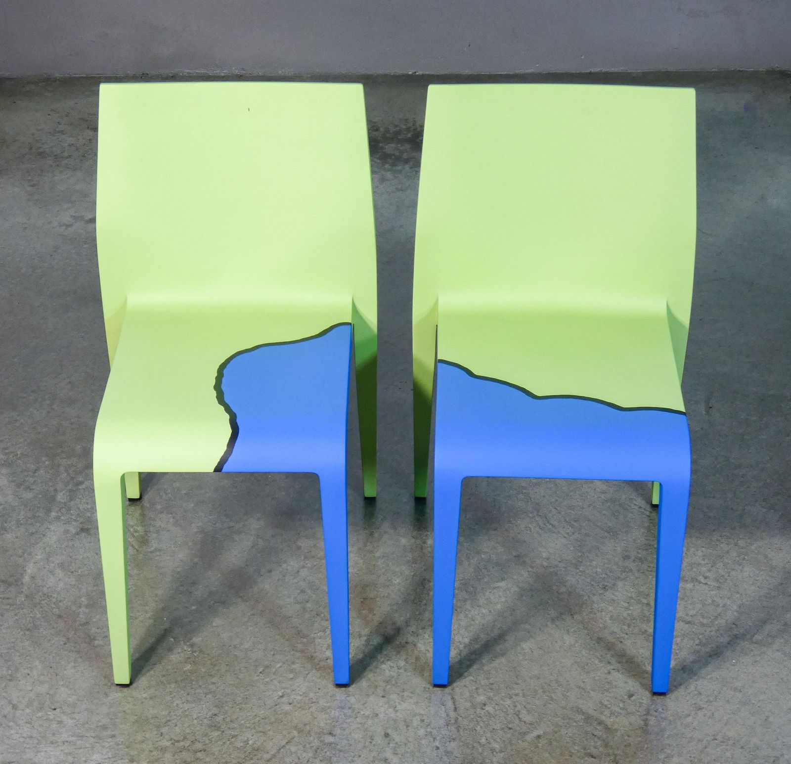 photo furniture Set Di 4 Sedie Laleggera, Parte Dell'opera "Mezzoterra Mezzomare" Di Pistoletto