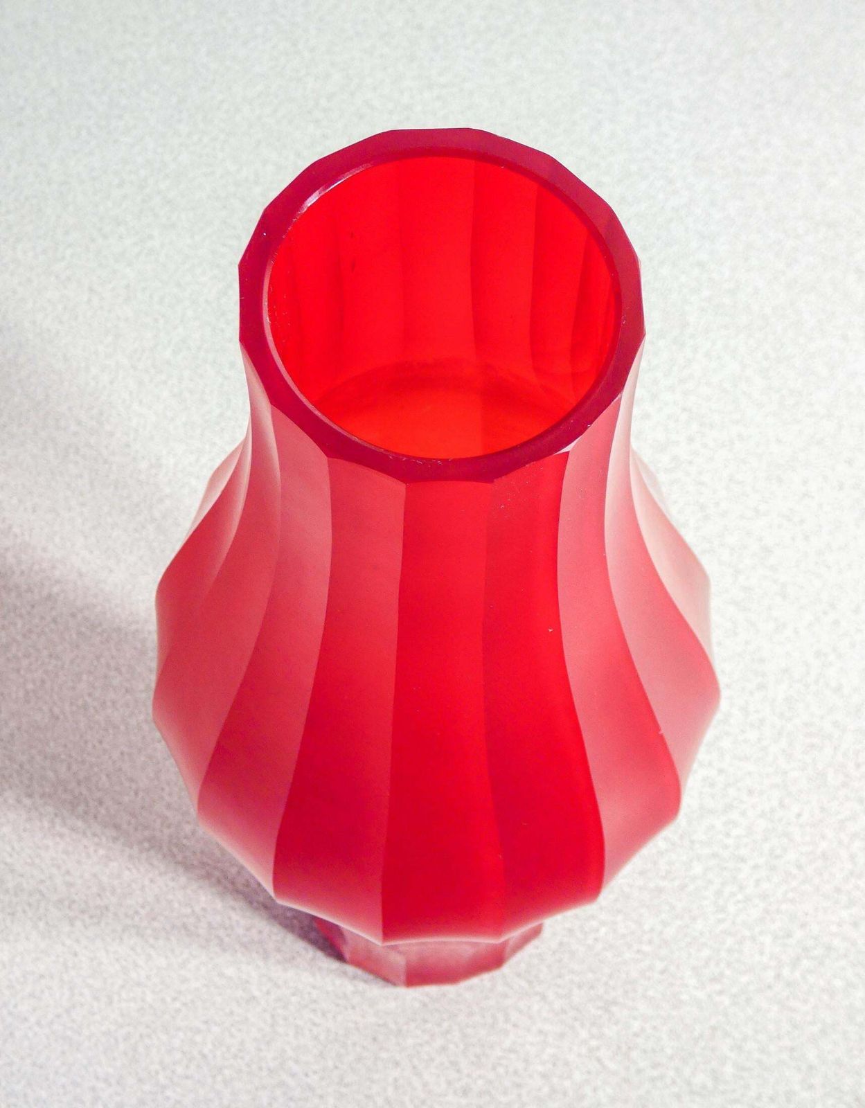Red Murano Blown Glass Vase. Italy, 1980s photo vinterior