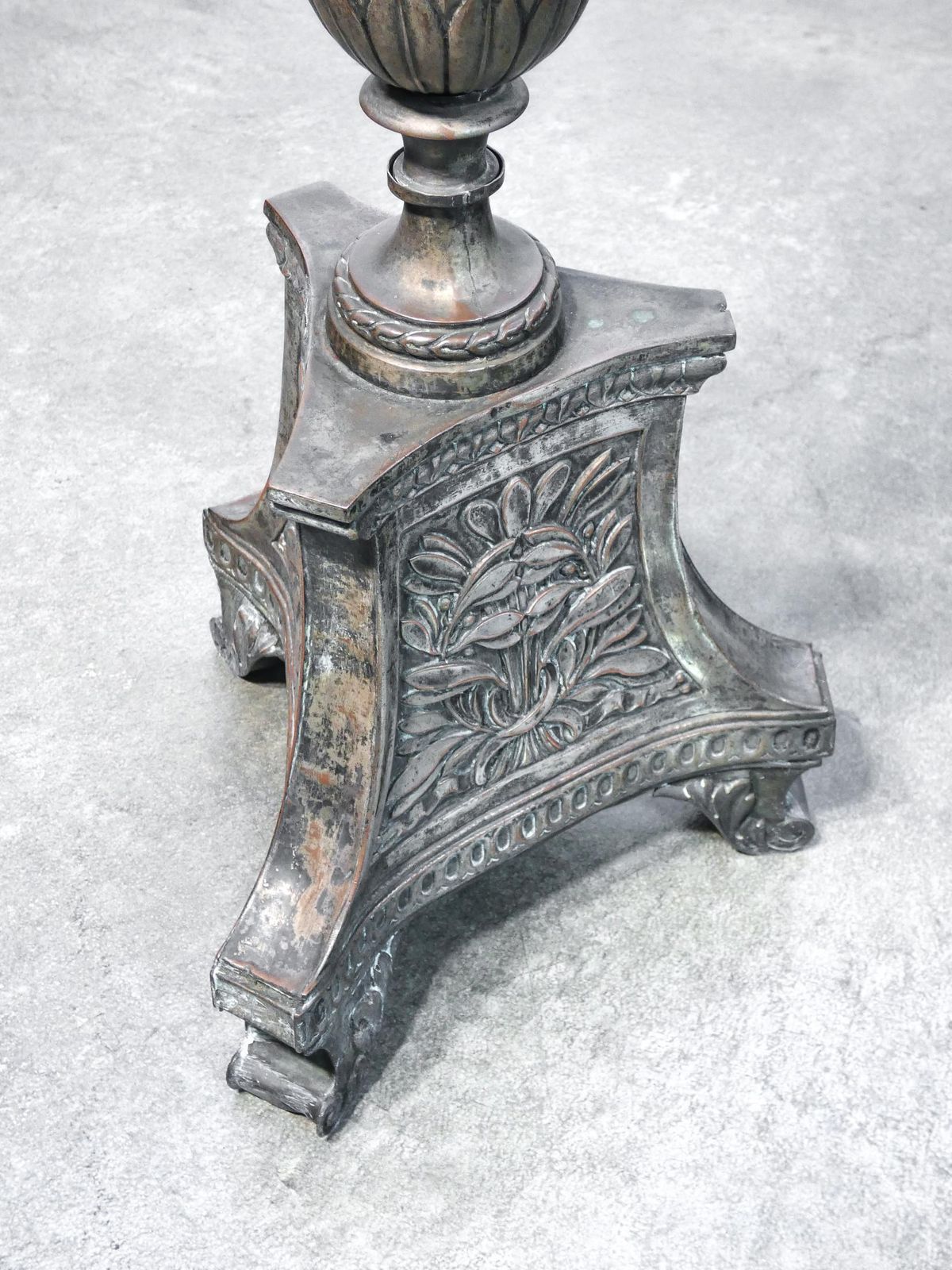 Candlestick In Silvered Copper, Embossed Decoration, Italy, 18th Century photo vinterior