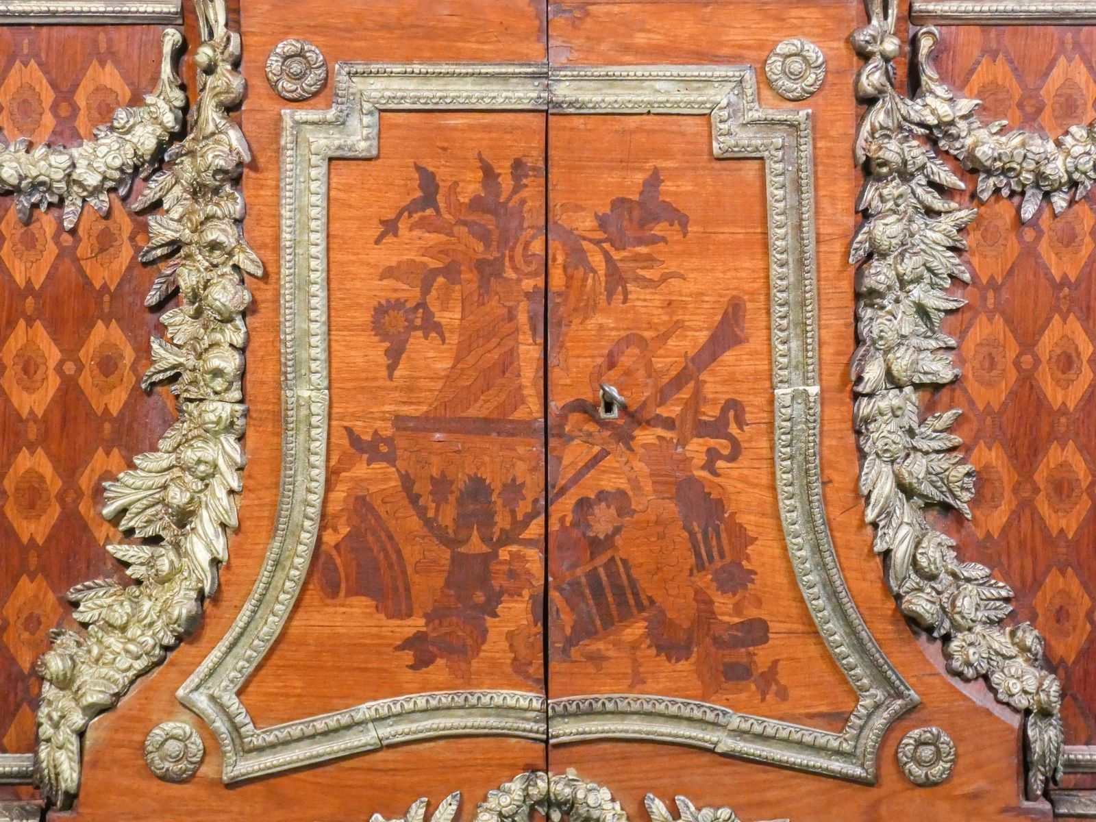 Commode In Louis XV Style, Original Model By Jean Riesner. Early 20th C photo vinterior