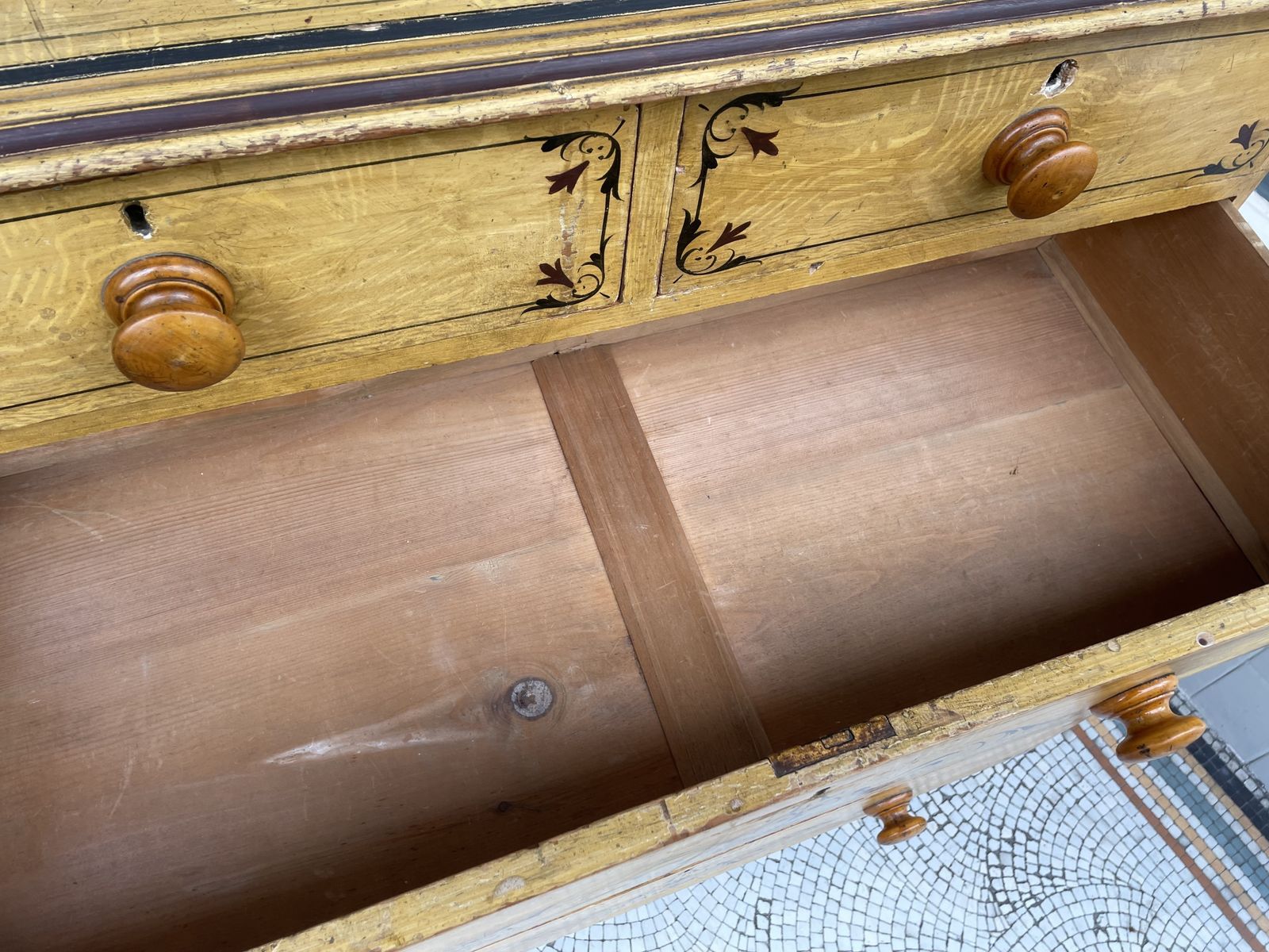 Victorian Pine Faux Wood Painted Chest Of Drawers photo vinterior