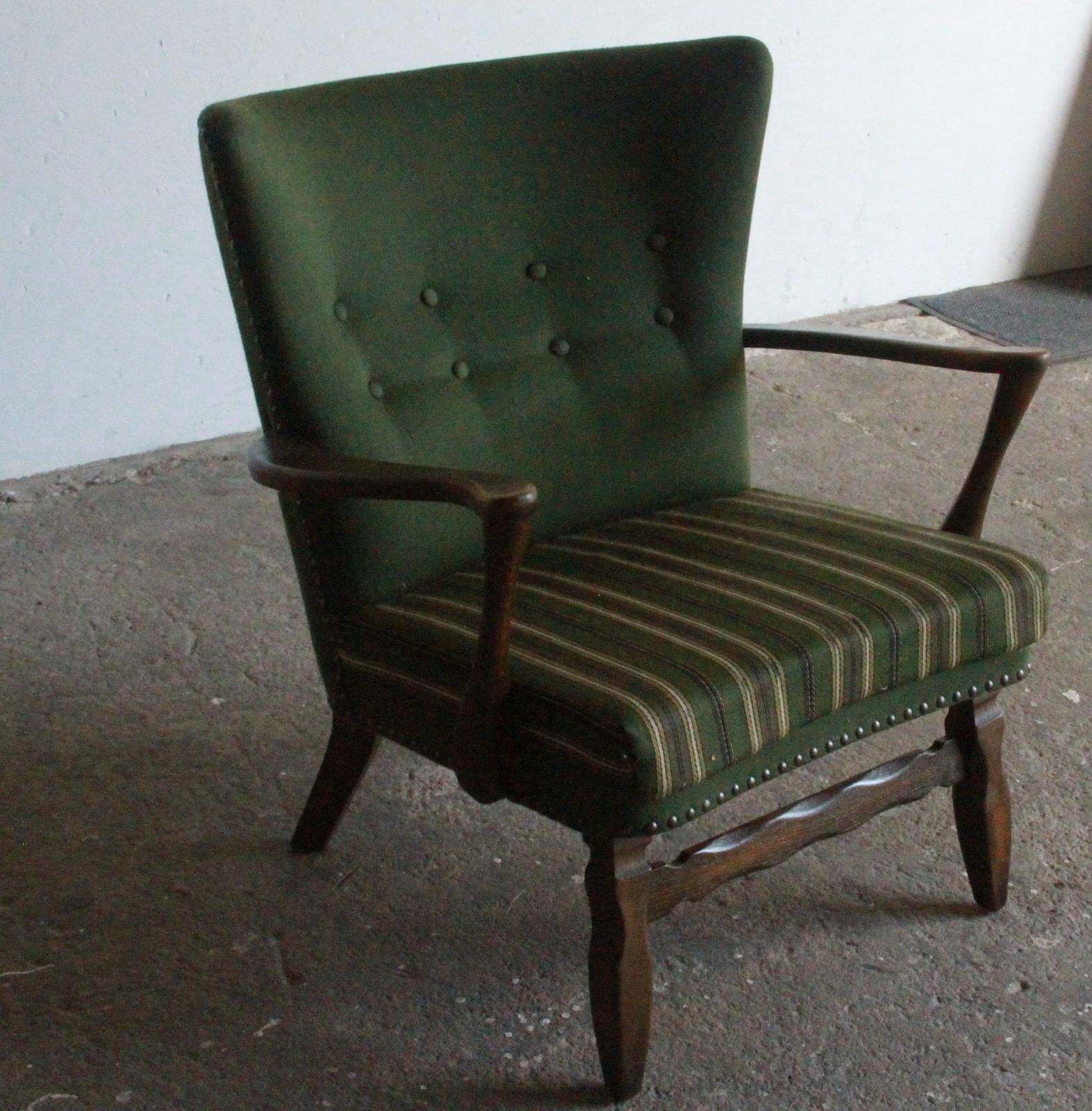 photo vinterior Mid Century Lounge Chair In Dark Stained Oak In The Style Of Of Viggo Boesen, 19