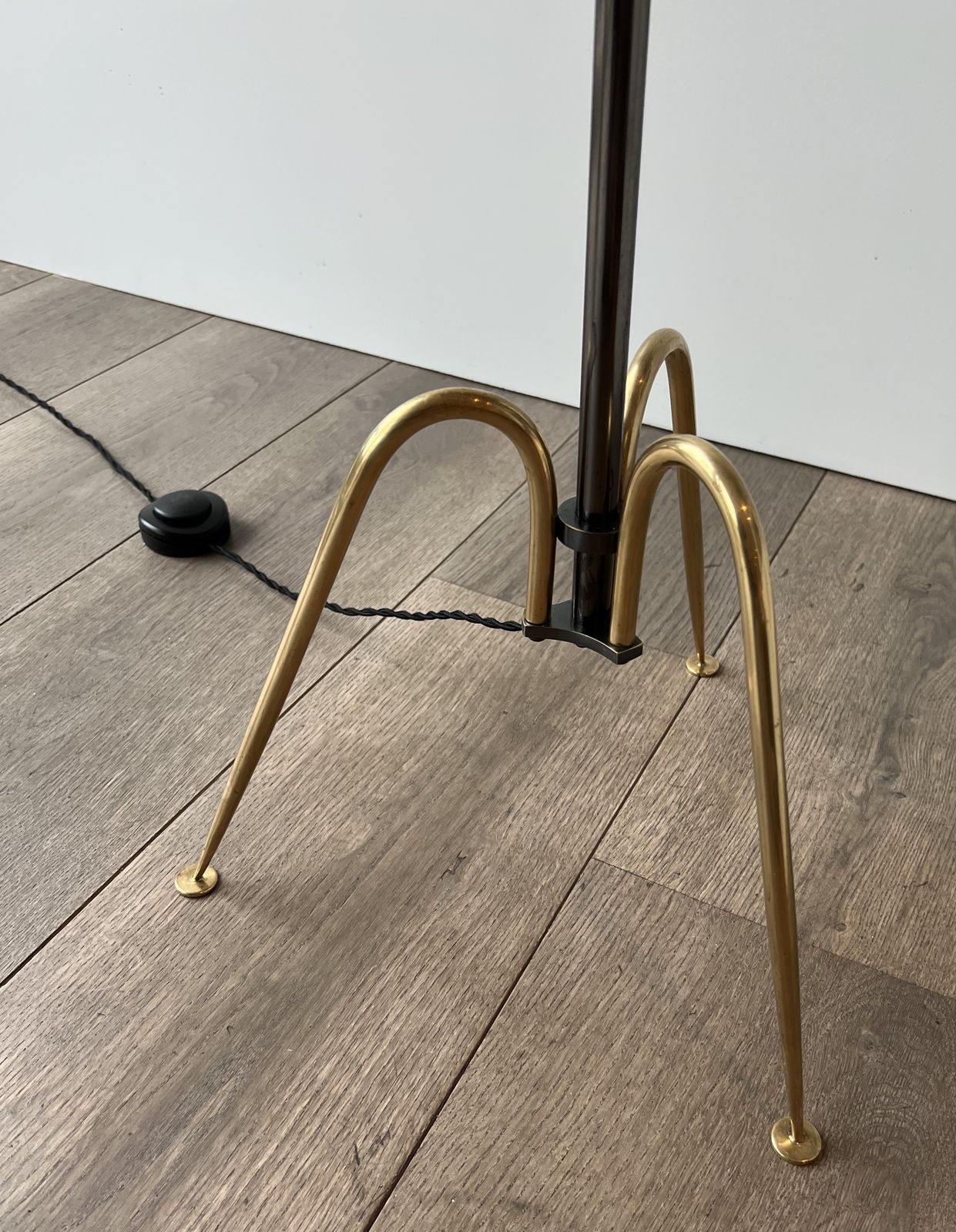 Designer Floor Lamp In Brass And Gunmetal Patina photo vinterior