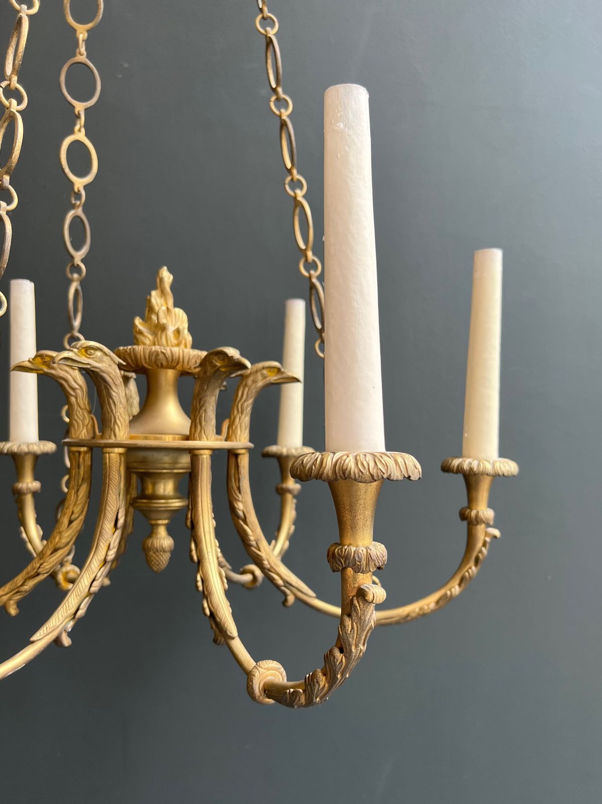 photo furniture Empire Style Bronze Chandelier With Golden Eagle Heads And Flame