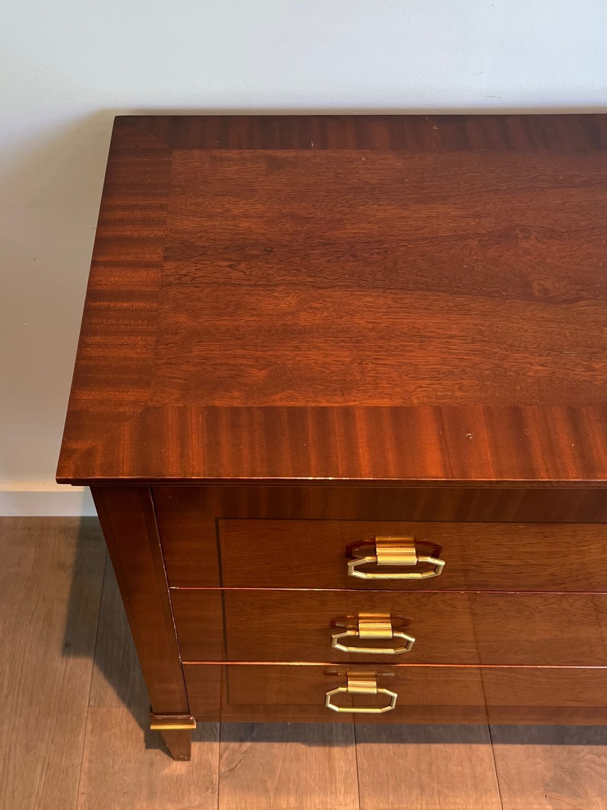 Neoclassical Chest Of Drawers In Mahogany Veneer And Brass By De Coene Frères photo vintage
