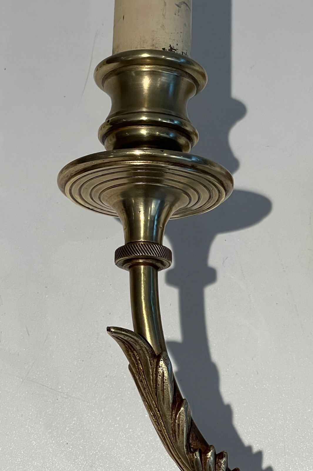 photo buy Pair Of Bronze Wall Lights With Arrows And The Effigy Of The Sun King By Louis Gau