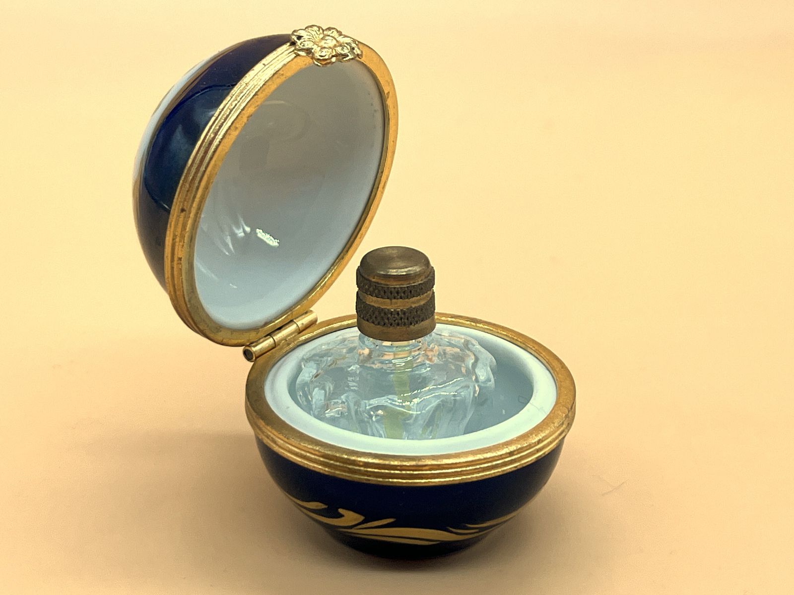 Limoges Porcelain France Small Floral Spherical Box With Internal Glass Perfume Bottle.
