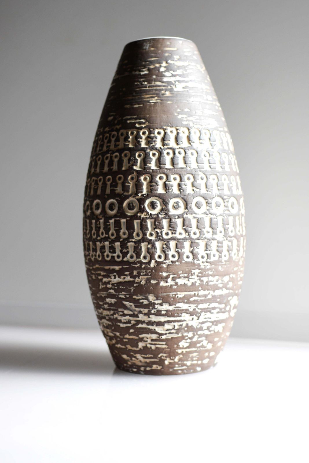 'Mexico' Vase By Mari Simmulson For Upsala Ekeby, Sweden photo for sale