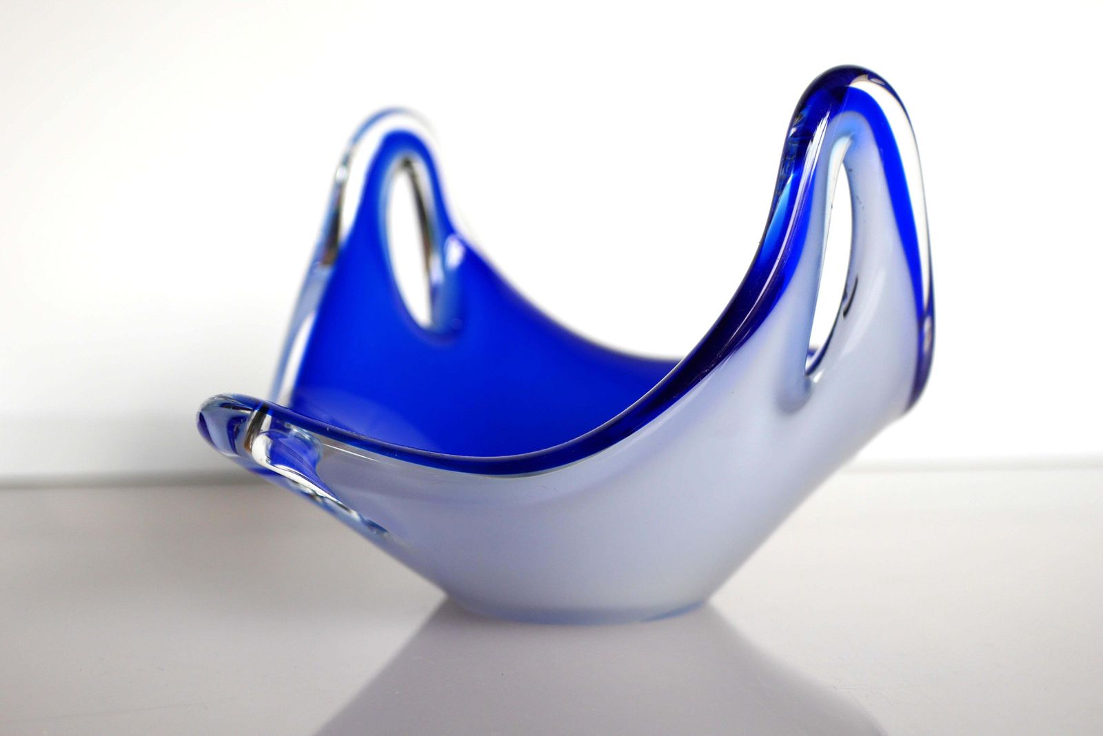 Mid Century Modern Signed "Coquille" Bowl Made By Paul Kedelv Flygsfors For Flyg photo for sale