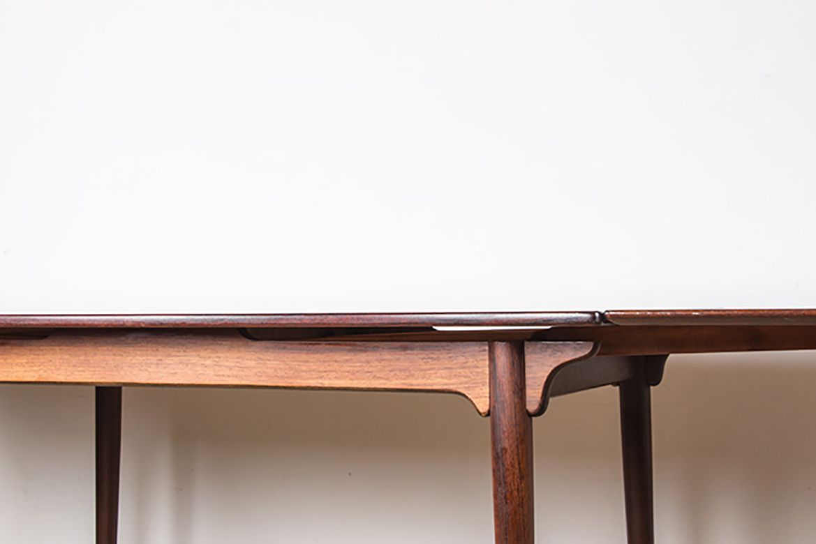 photo vinterior Grande table à manger danoise extensible en palissandre, modèle 54, par Gunni Omann pour Omann's Jun, 1960.