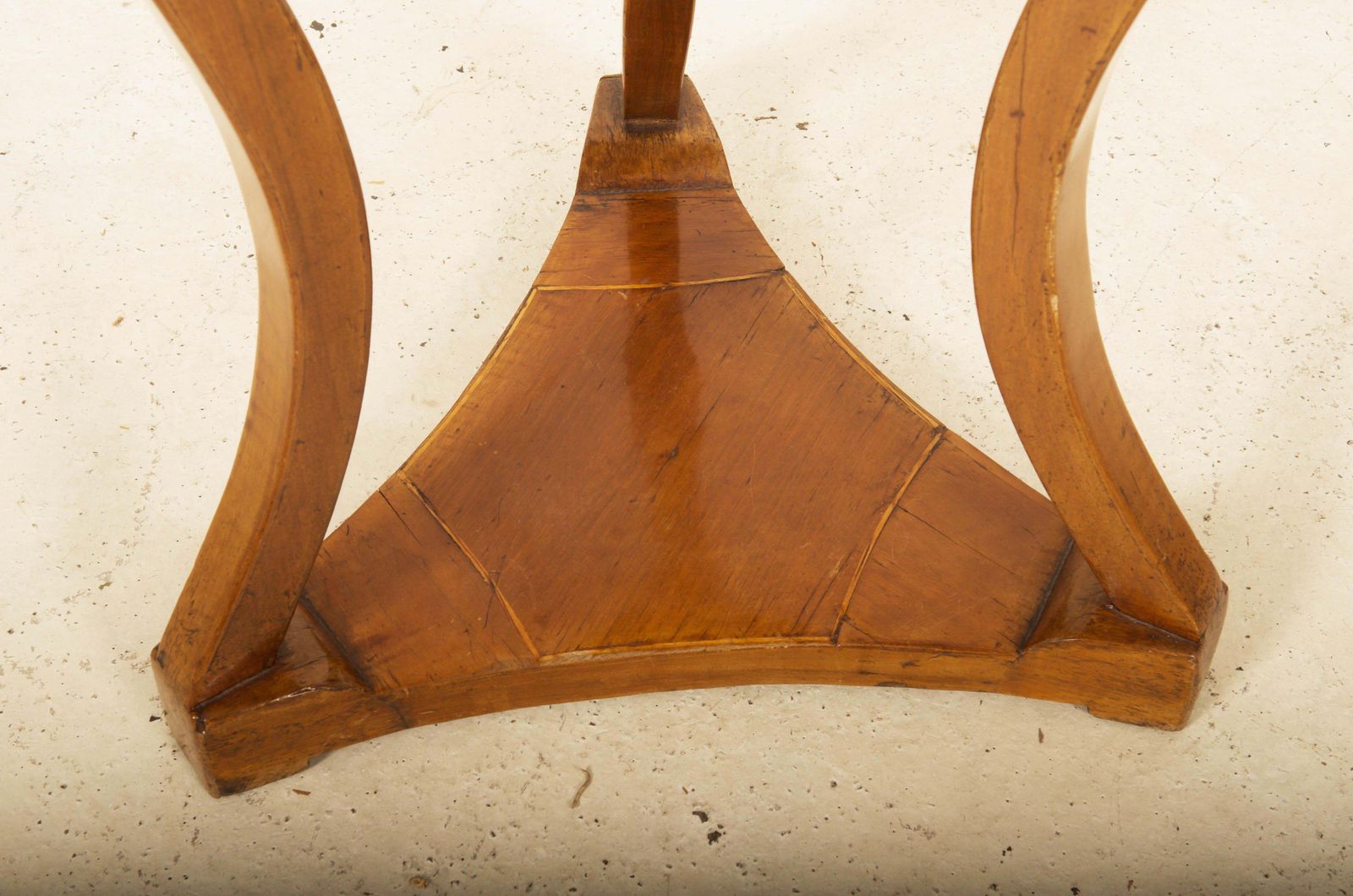 Biedermeier Side Table photo vinterior