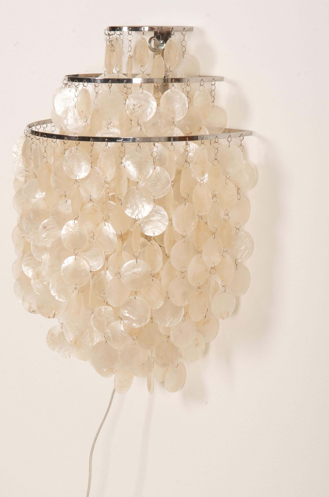 Verner Panton Fun 1 Dm Capiz Shell Sconce Wall Light photo Verlichting