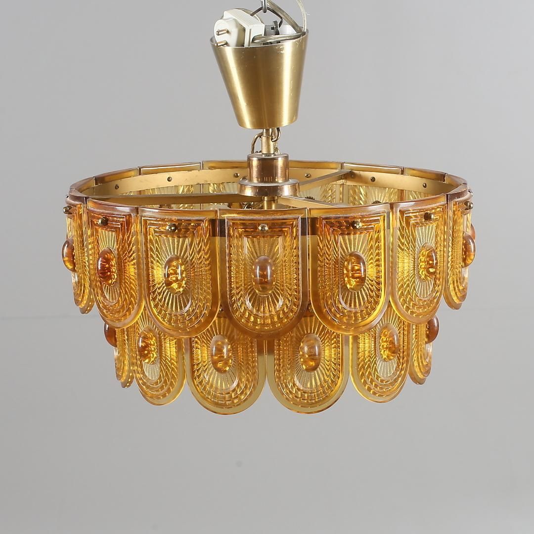 Beautiful Midcentury Brass Chandelier With Orange Glasses photo for sale