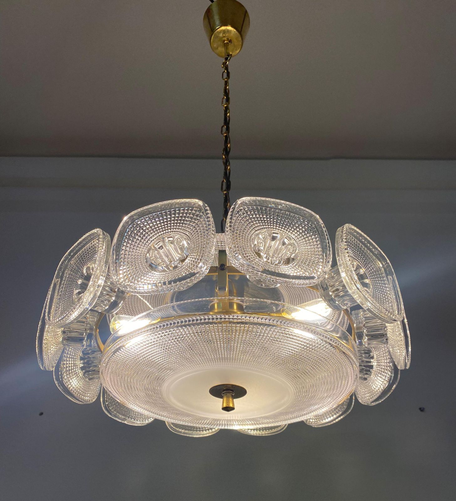 1761.0 Vineta Chandelier By Kjell Blomberg For Gullaskruf From The 1960s photo