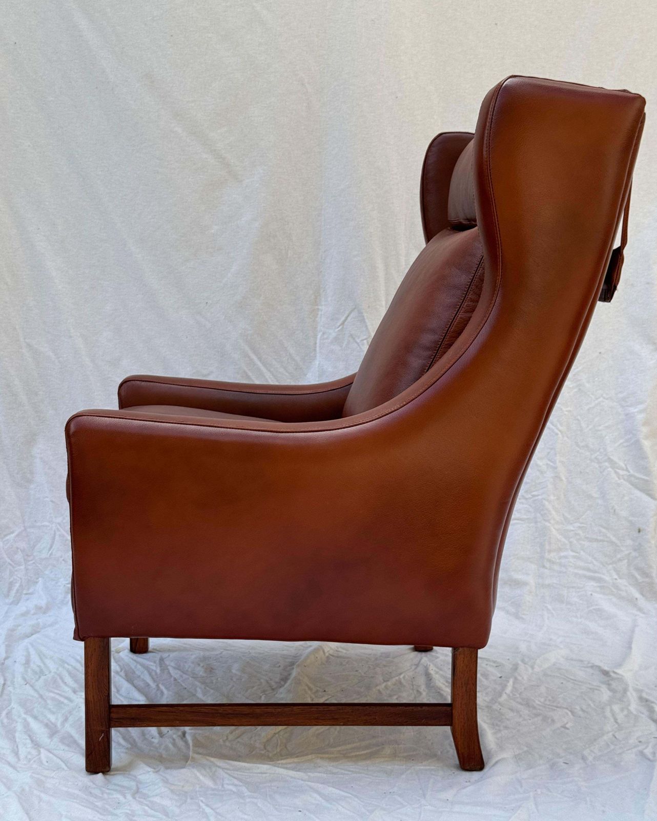 photo vintage Frederik A. Kayser Wingback Chair Armchair Upholstered In Leather