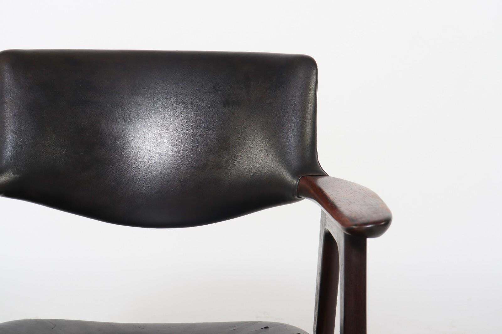 Armchair By Erik Kirkegaard For Høng Stolefabrik photo for sale