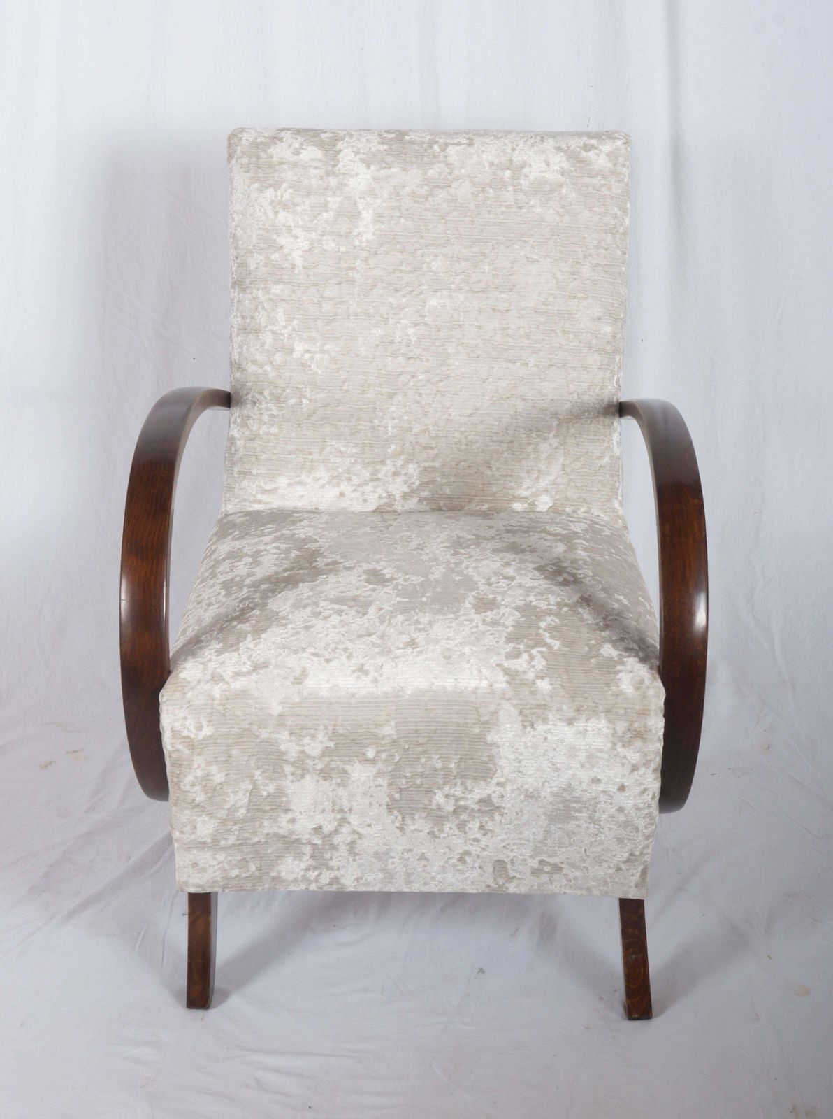 3847.0 Pair Of Jindrich Halabala Art Deco Armchairs photo