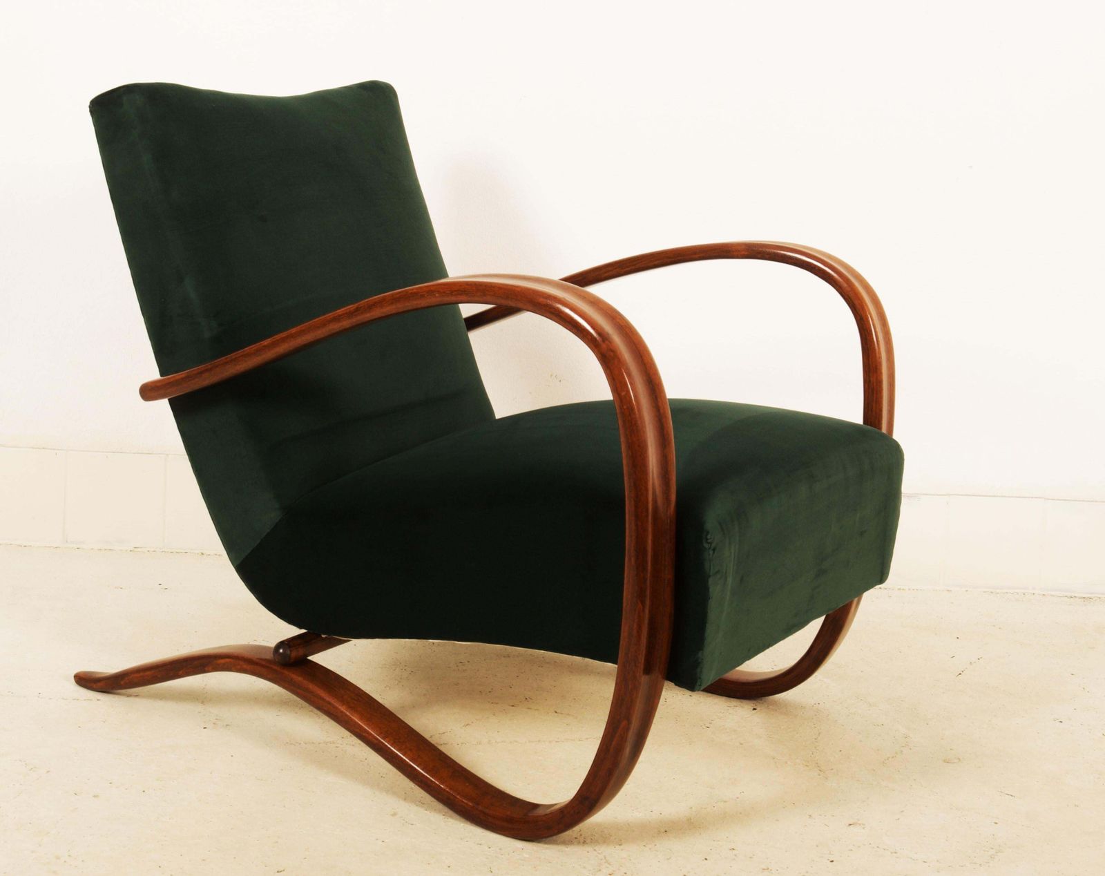 Art Deco Thonet H269 Armchair By Jindrich Halabala photo vinterior