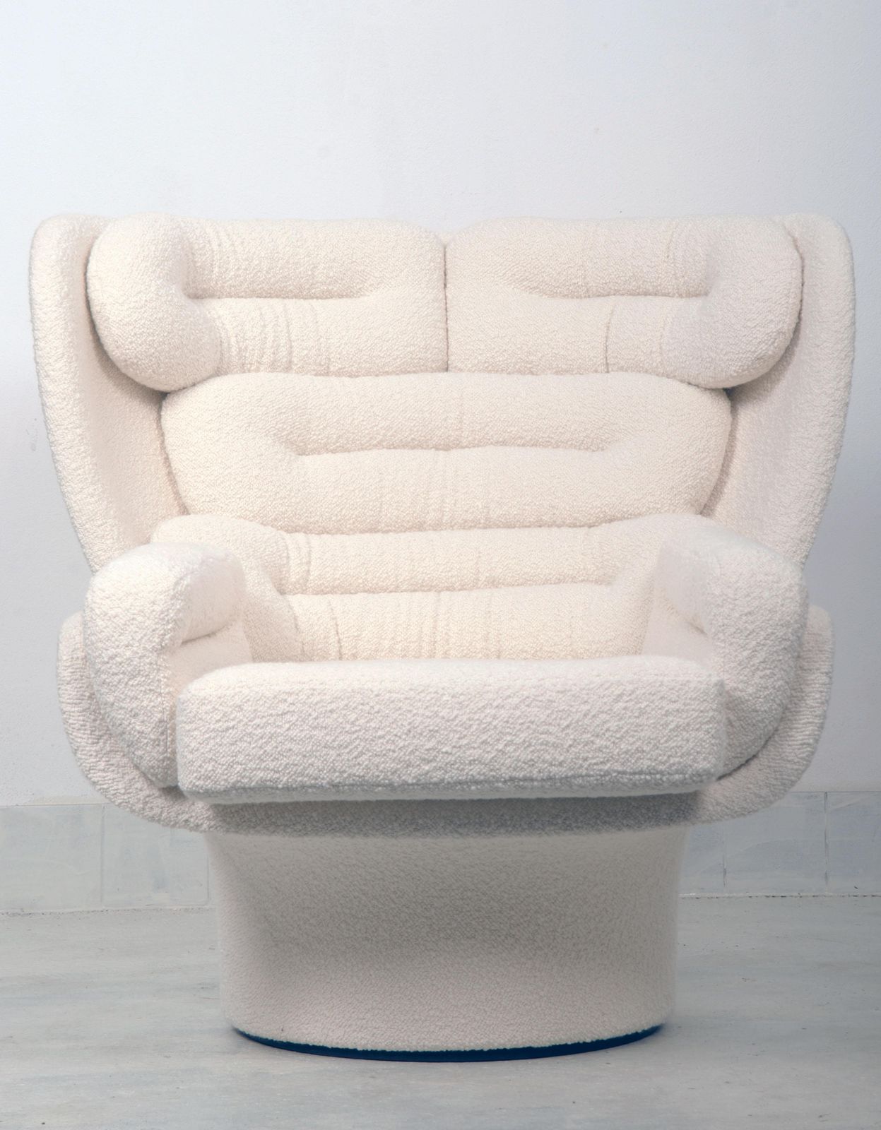 Furniture Joe Colombo Swivel "Elda" Italian Lounge Chair photo